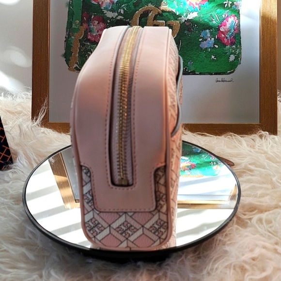 Tory Burch NWOTs Geo Essential Pouch - Picture 4 of 7